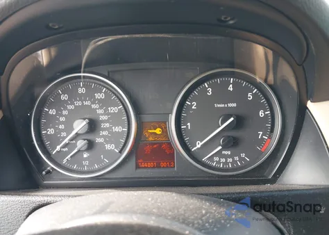 2013 BMW X1 Sdrive28I z USA, uszkodzony, nr VIN WBAVM1C58DVW44939